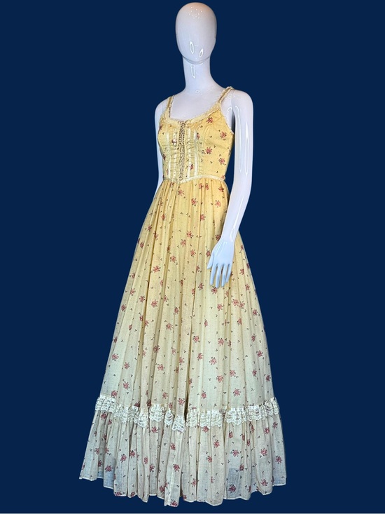 Gunne Sax Dresses & Skirts - 70s Cream Gunne Sax Shamash and Yofi Corset Prairie Dress / XS / Deadstock